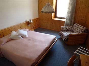ליביניו Hotel Ferre מראה חיצוני תמונה